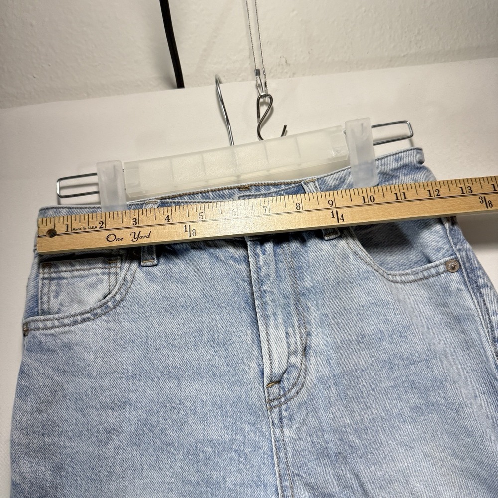 American Eagle Mom Jeans Stretch Light Wash Tapered Women's Size 0 - Picture 5 of 15
